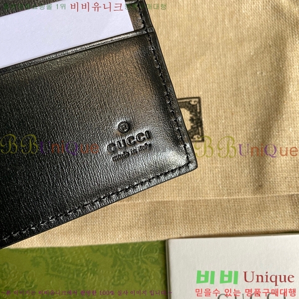 # GG  Ʈ    428726-21-1