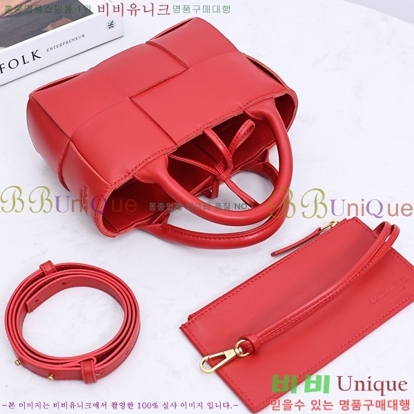 ���װ� ����Ÿ �Ƹ��� ��Ʈ�� �̴� AKR2251-1