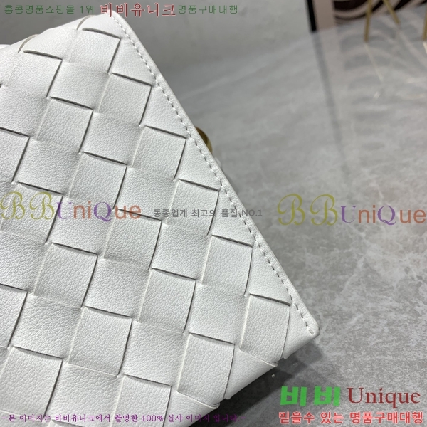 ���װ� ����Ÿ Ʈ���� �Ŀ�ġ �� ũ�ν��� 300BVF2106-5