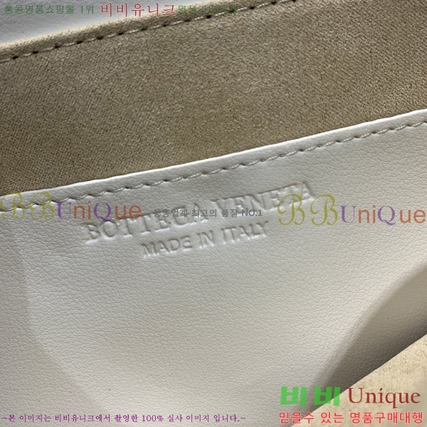 ���װ� ����Ÿ Ʈ���� �Ŀ�ġ �� ũ�ν��� 300BVF2106-5