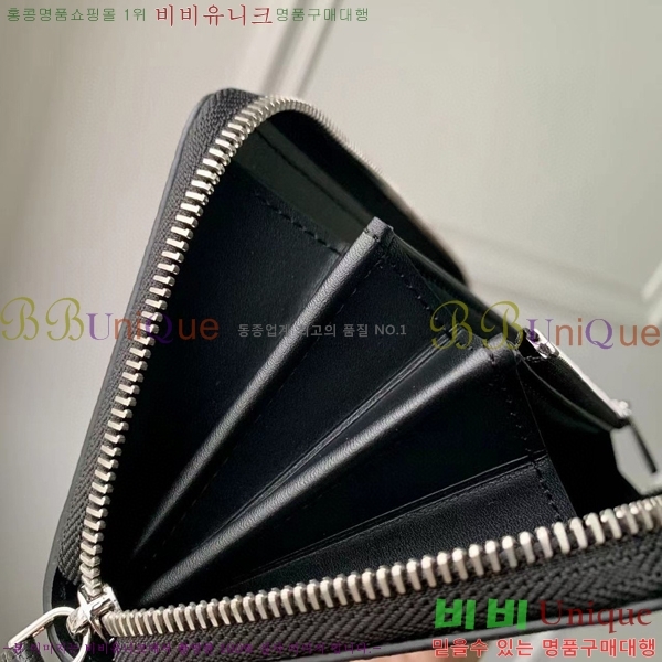 #̺     M61868-103