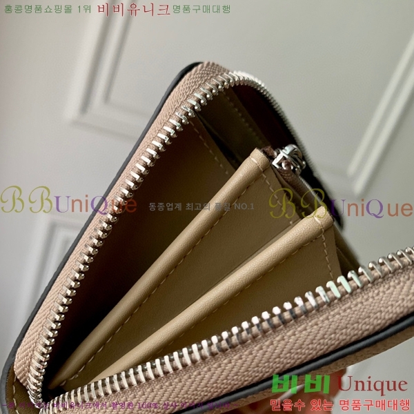 #̺     M61868-101