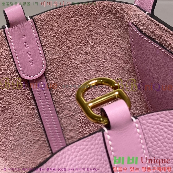#޽ δ 18 HE4122451-3/