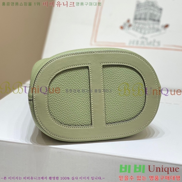 #޽ δ 18 HE4122451-5 