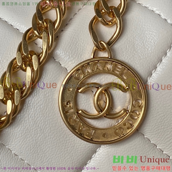 #  ÷  AS4012-101