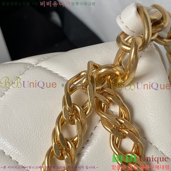 #  ÷  AS4012-101