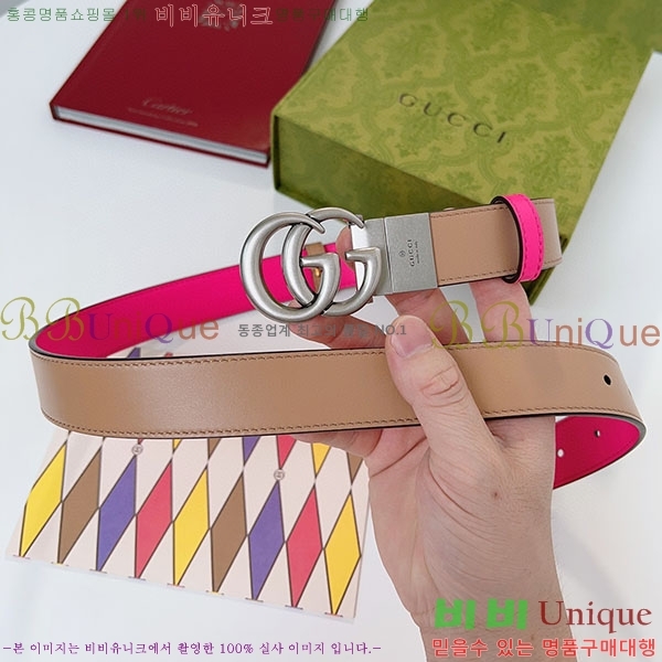 # Ʈ Ʈ GG70978-2