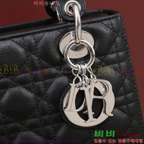 #��� ���̵� �̵� ĳ��� M0506-300