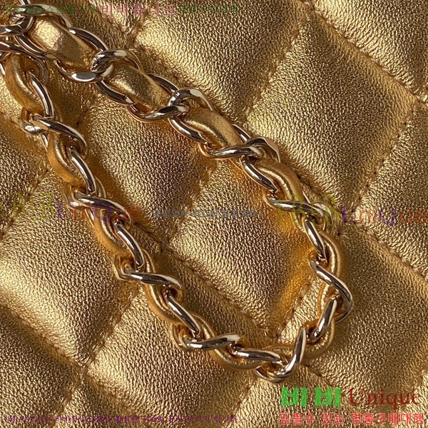 #���� 24C �ΰ� ���͸� ��Ÿ ũ�ν��� AS4579-104