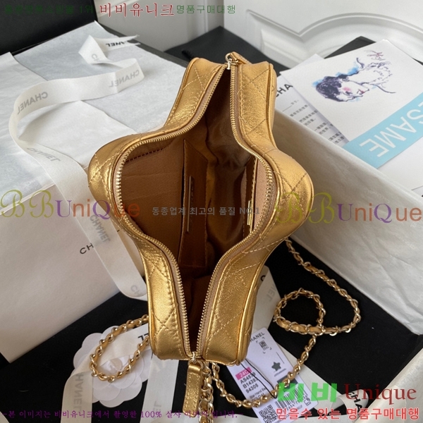 #���� 24C �ΰ� ���͸� ��Ÿ ũ�ν��� AS4579-104