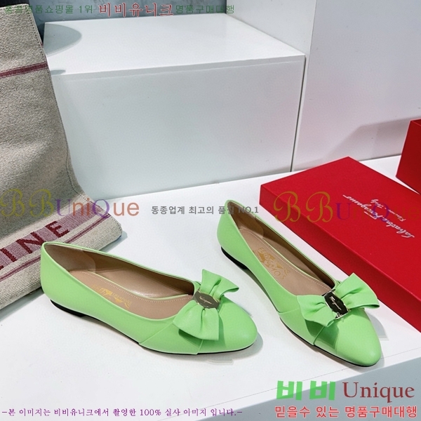 ䷹ ÷  34F568499-1