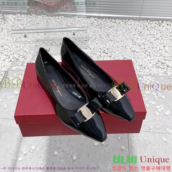 󰡸 ÷  34F235192-1  2CM