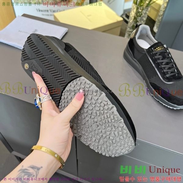 ���� ���ڷ� ��ġ�ڸ� ����Ŀ�� 32BC247121-1