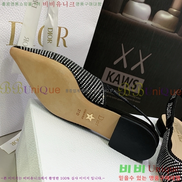 ��� �ڵ�� ������ �߷����� �÷� D150118-12