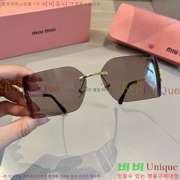 �̿�̿� ���۶� M2456575-2