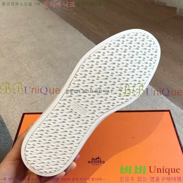 ޽ Ignacio   38H253158-9