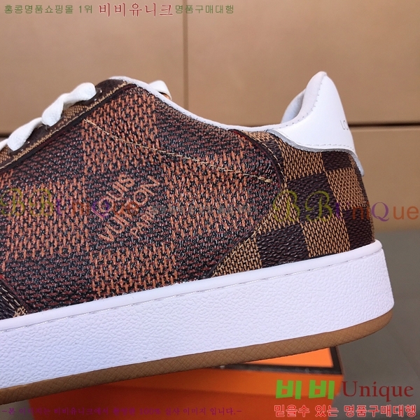  ̺  LV74620-1