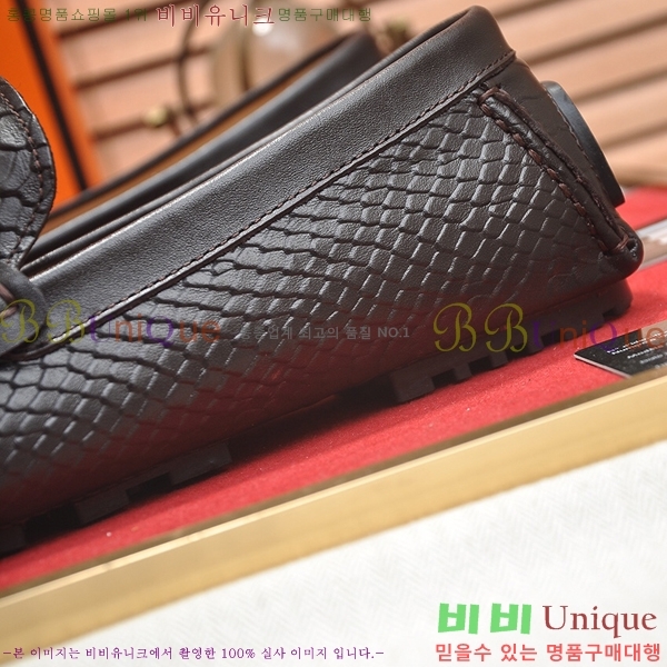  ̺  LV74627-19