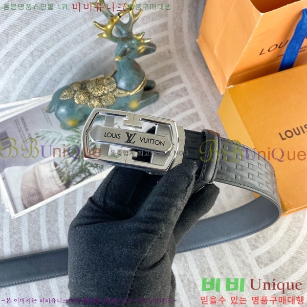 #���̺��� �ڵ� ��Ʈ LV37556-4 ��3.5CM