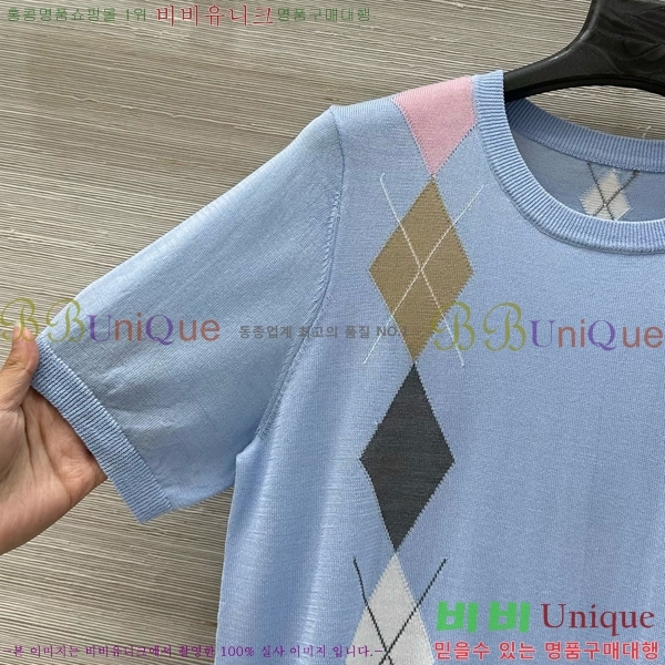  ̿̿  Ƽ M2U05650-2