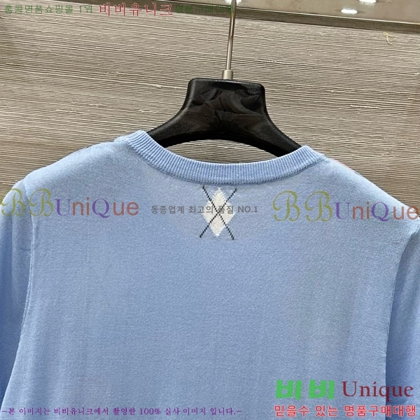  ̿̿  Ƽ M2U05650-2