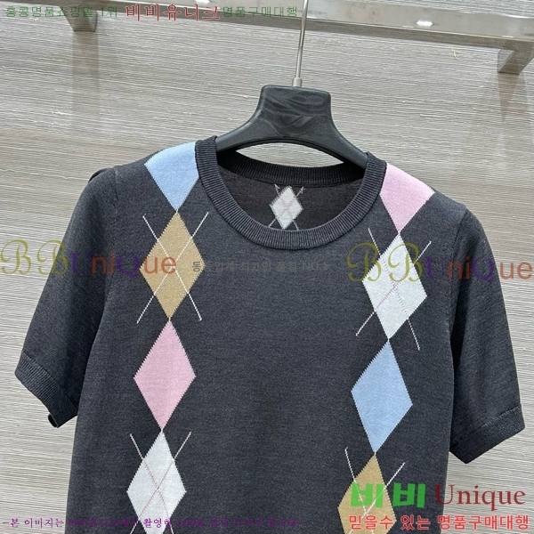  ̿̿  Ƽ M2U05650-3