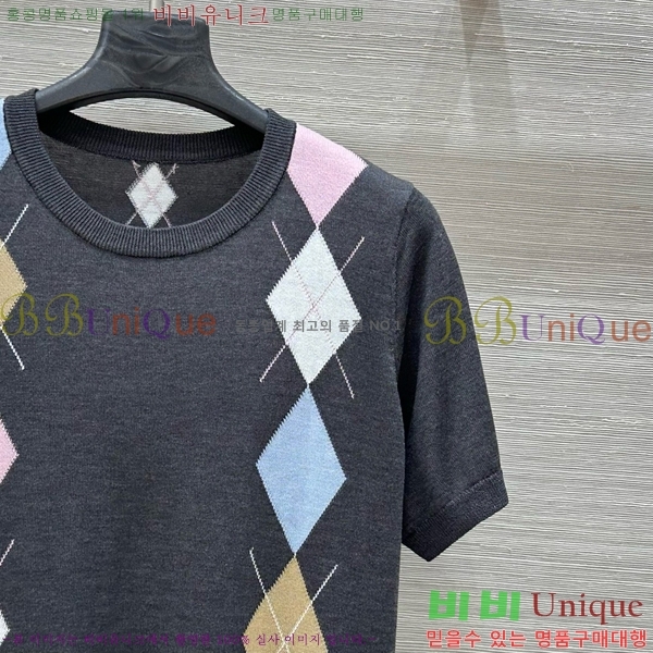  ̿̿  Ƽ M2U05650-3