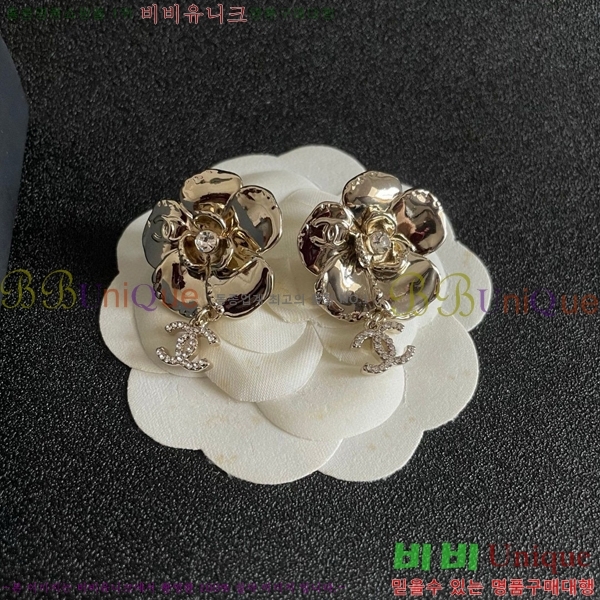 * Ͱ CH00388770-24