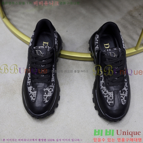   Ŀ DR974906-1