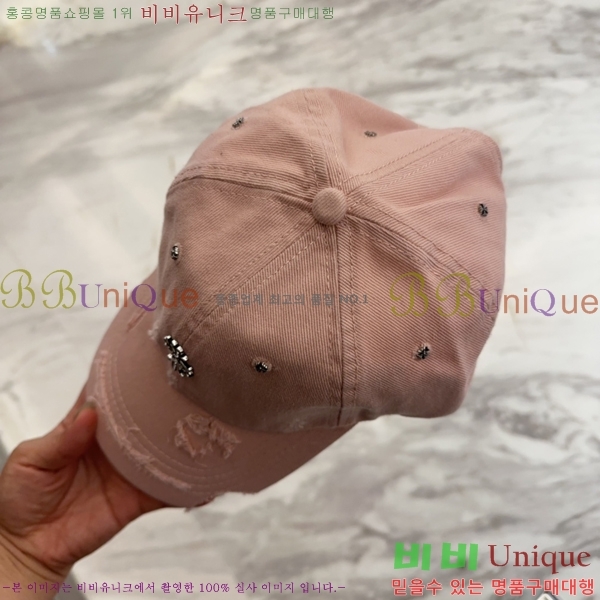 ũ  4122606-4