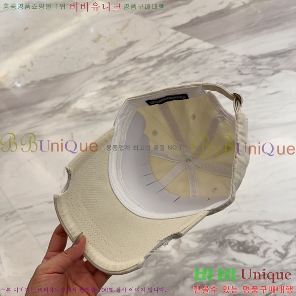 ũ  4122606-5
