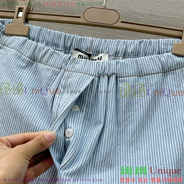  ̿̿  MU431099-1