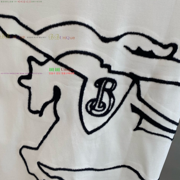   Ƽ B8454576