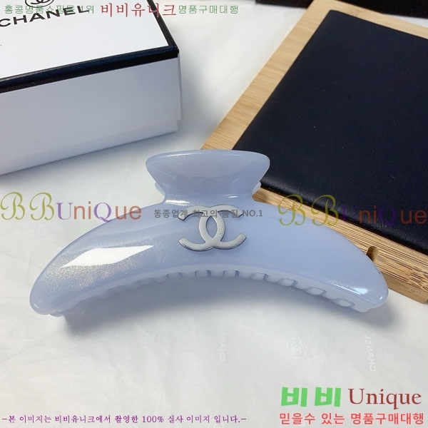 *   CH00366-8