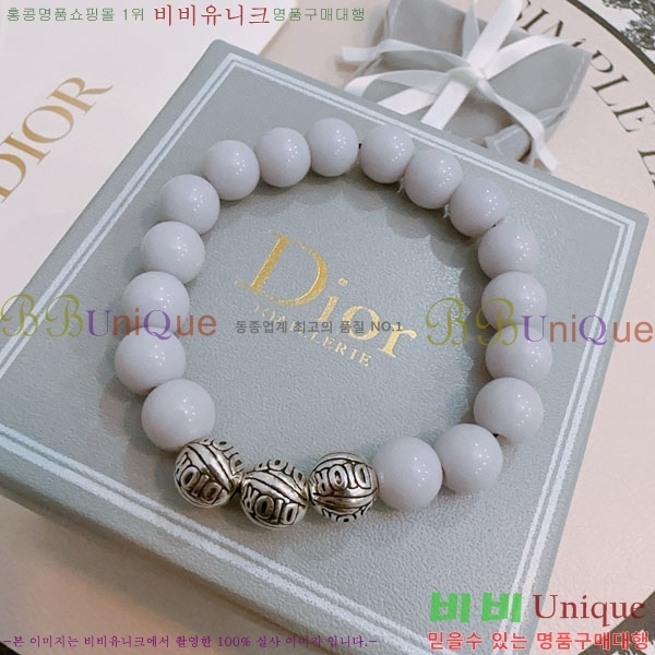   D4O02239-5
