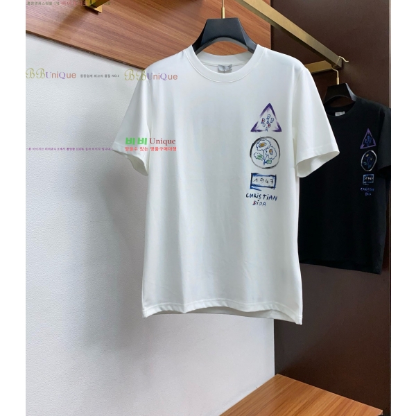    Ƽ D25516390