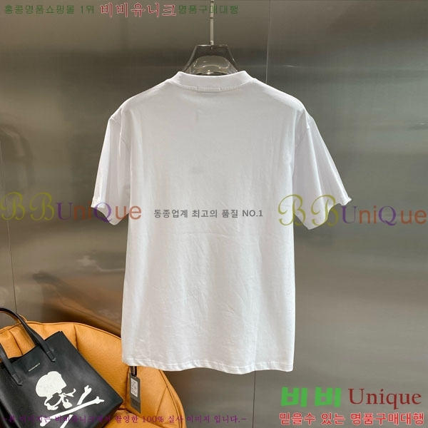    Ƽ D25516387-3