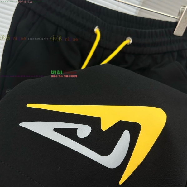   ݹ P25631783