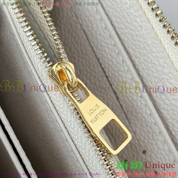 #̺   M80481-1001