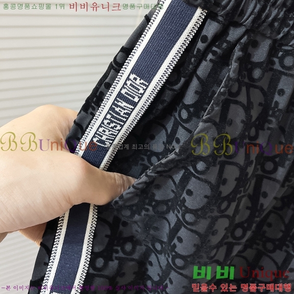   ݹ D25416375