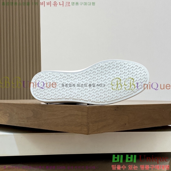  ޽  HR56898-5