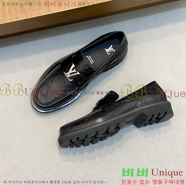  ̺  L7161624-4
