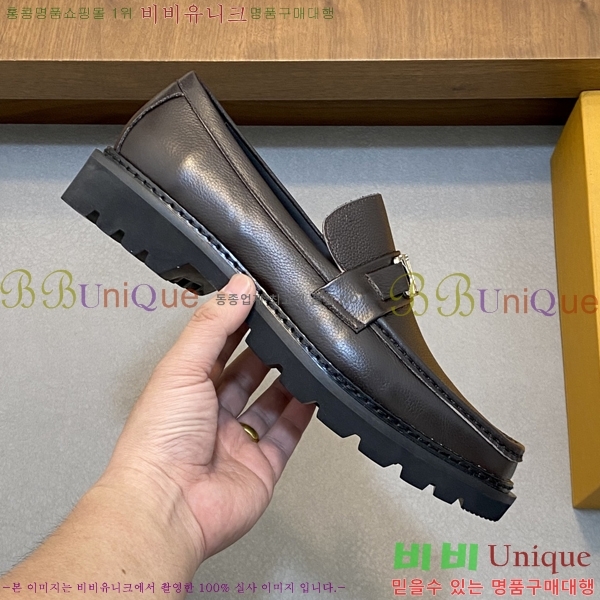  ̺  L7161624-2
