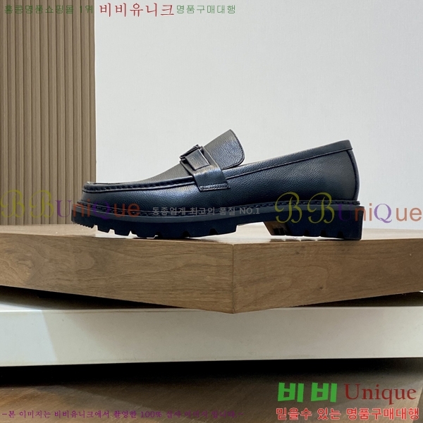  ̺  L7161624-3