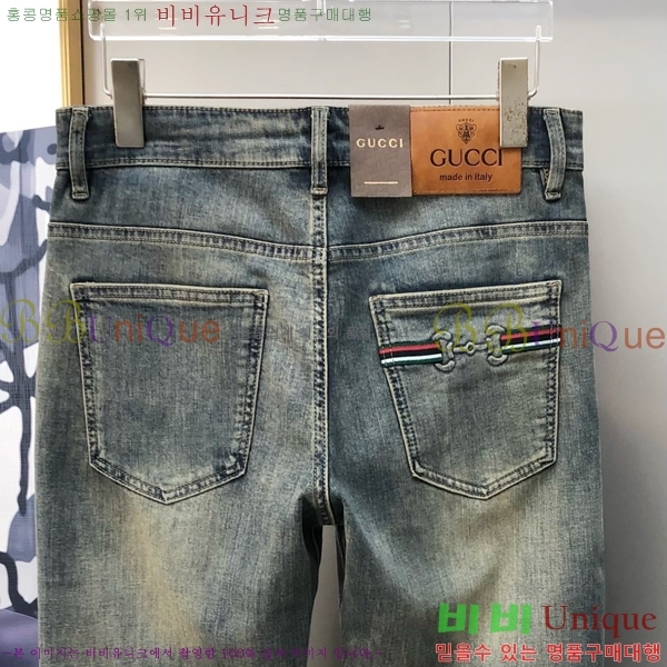   û G25368381