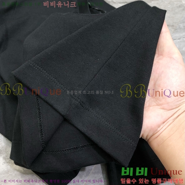    Ƽ P97452-1