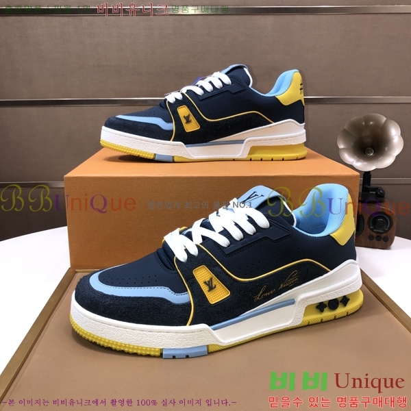 ���� ���̺��� ����Ŀ�� RA556668-10