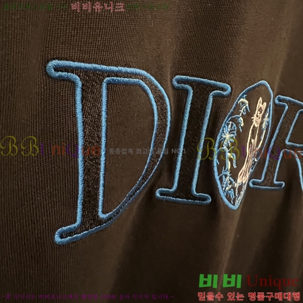    Ƽ D97711-2