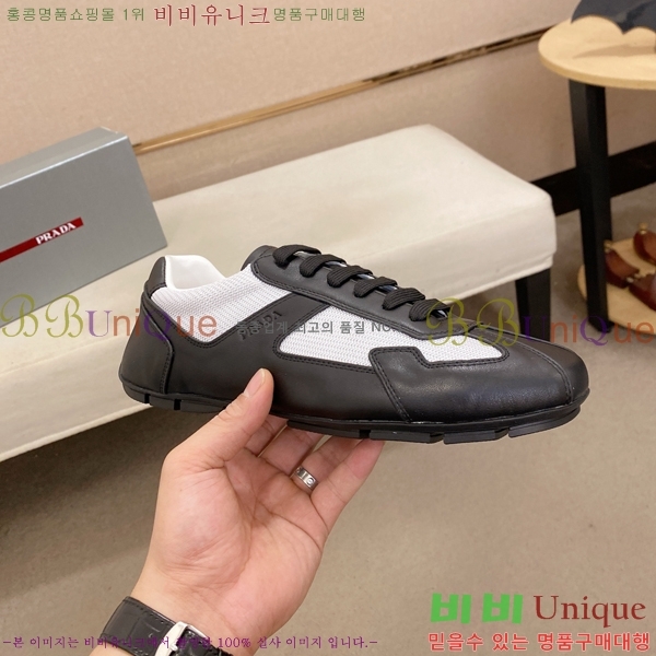   Ŀ R576743-4