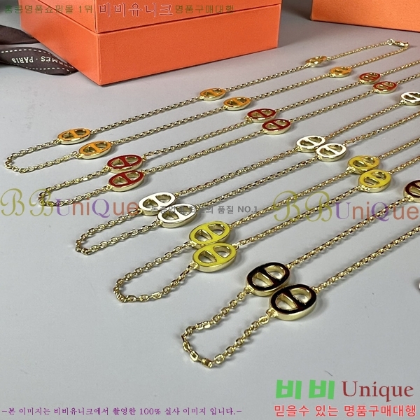 ޽ м  11HE256712-1